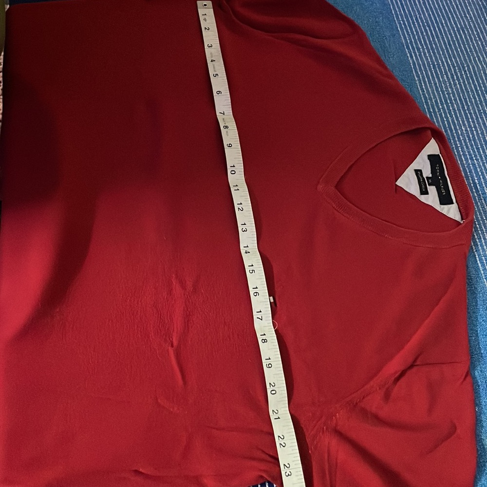 Tommy Hilfiger Red full sleeve pullover - Picture 11 of 11